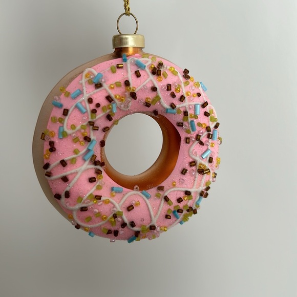 Christmas Donut Glass Ornament - Picture 2 of 7